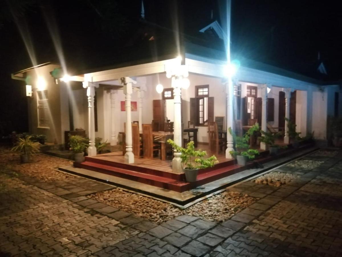 Tranquility guest house Hikkaduwa Extérieur photo