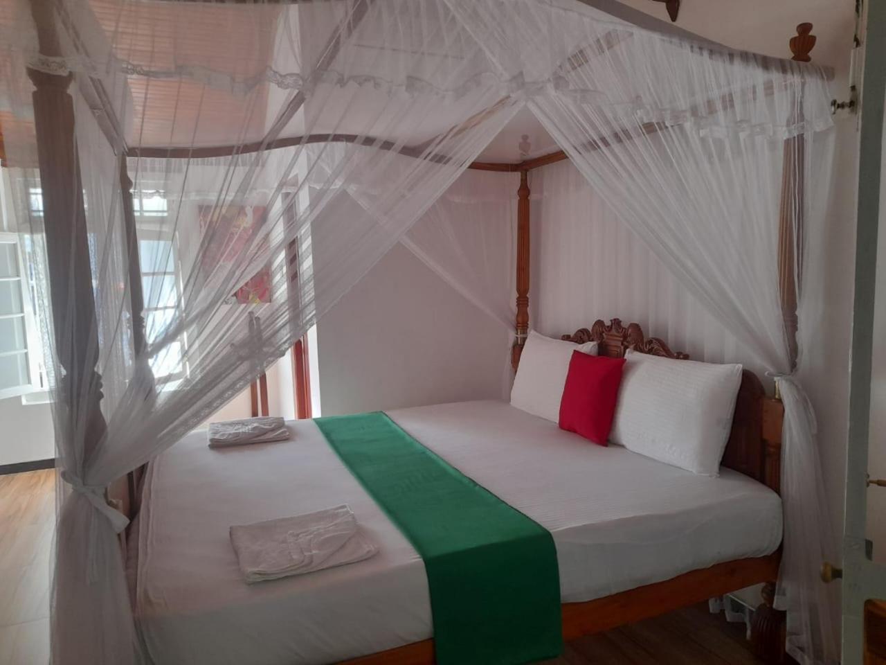 Tranquility guest house Hikkaduwa Extérieur photo