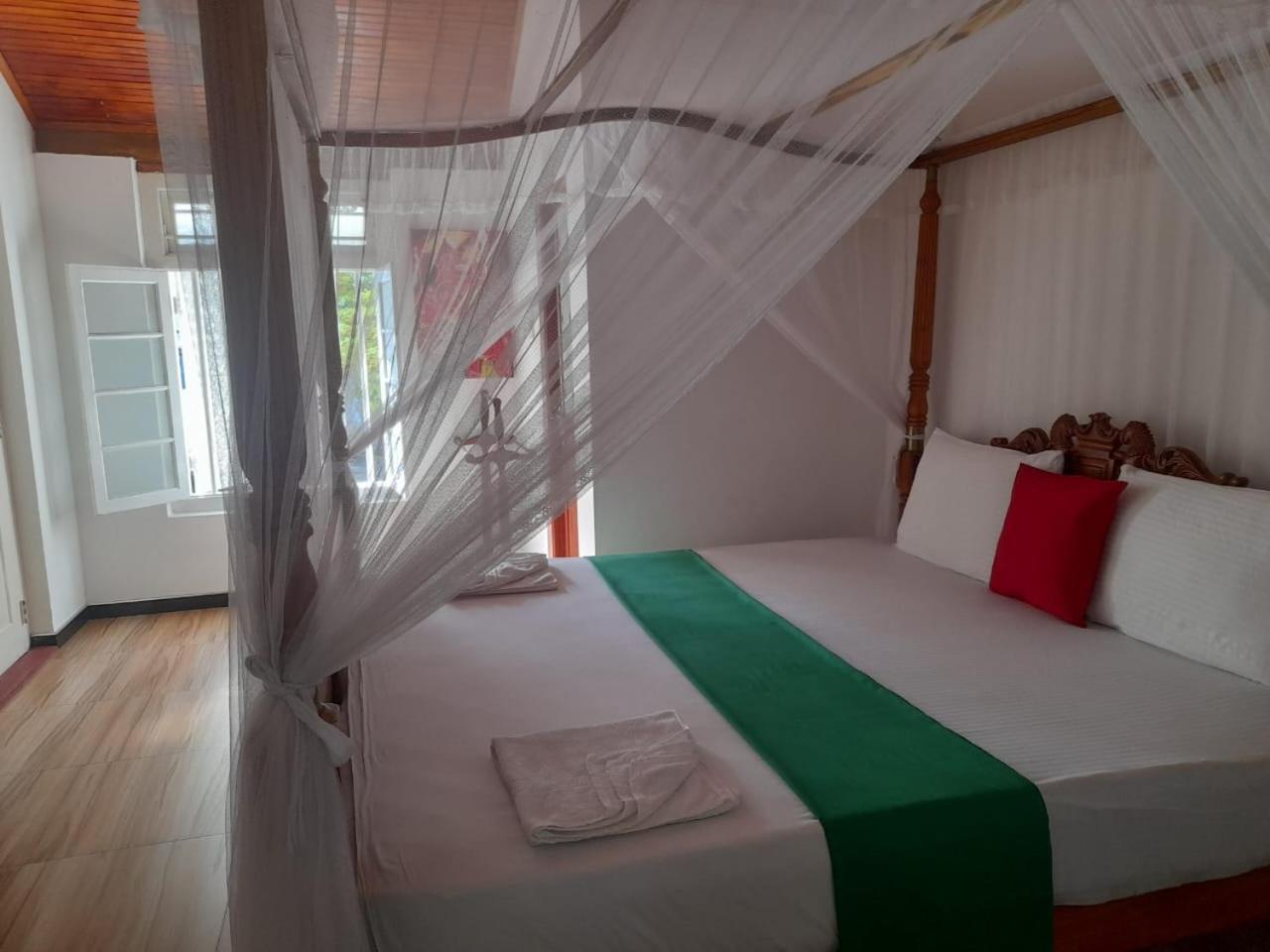 Tranquility guest house Hikkaduwa Extérieur photo