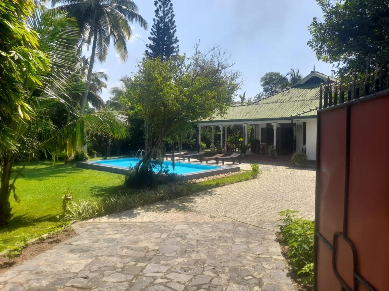 Tranquility guest house Hikkaduwa Extérieur photo